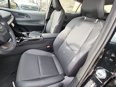 New 2026 Toyota Prius XLE image 19