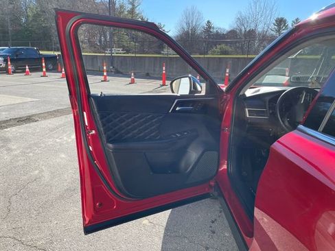 Used 2022 Mitsubishi Outlander SEL image 25