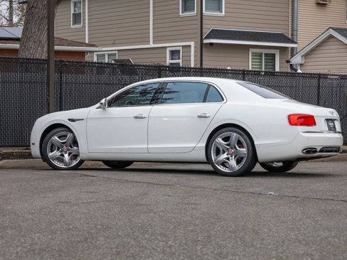 Used 2015 Bentley Flying Spur V8 AWD/4WD image 30