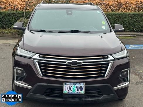 Used 2022 Chevrolet Traverse High Country image 2