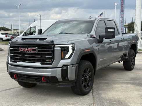 Used 2026 GMC Sierra 2500 AT4 AWD/4WD image 10