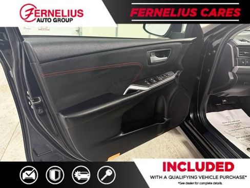 Used 2017 Toyota Camry XSE w/ Moonroof Package FWD image 13