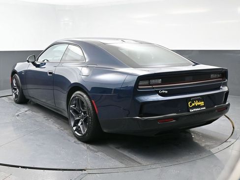 Used 2024 Dodge Charger R/T w/ Plus Group image 7