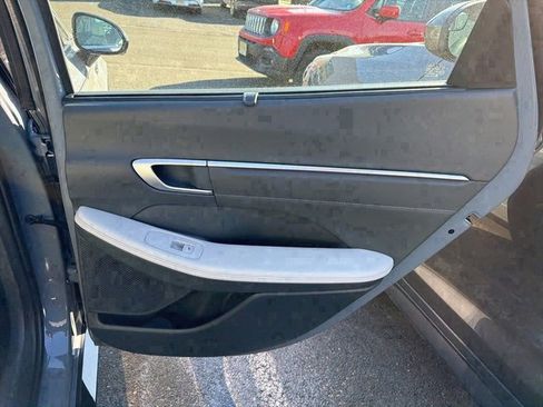 Certified 2024 Hyundai Sonata Limited image 12