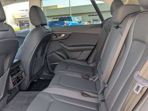Used 2023 Audi Q8 Premium Plus w/ Premium Plus Package AWD/4WD image 14