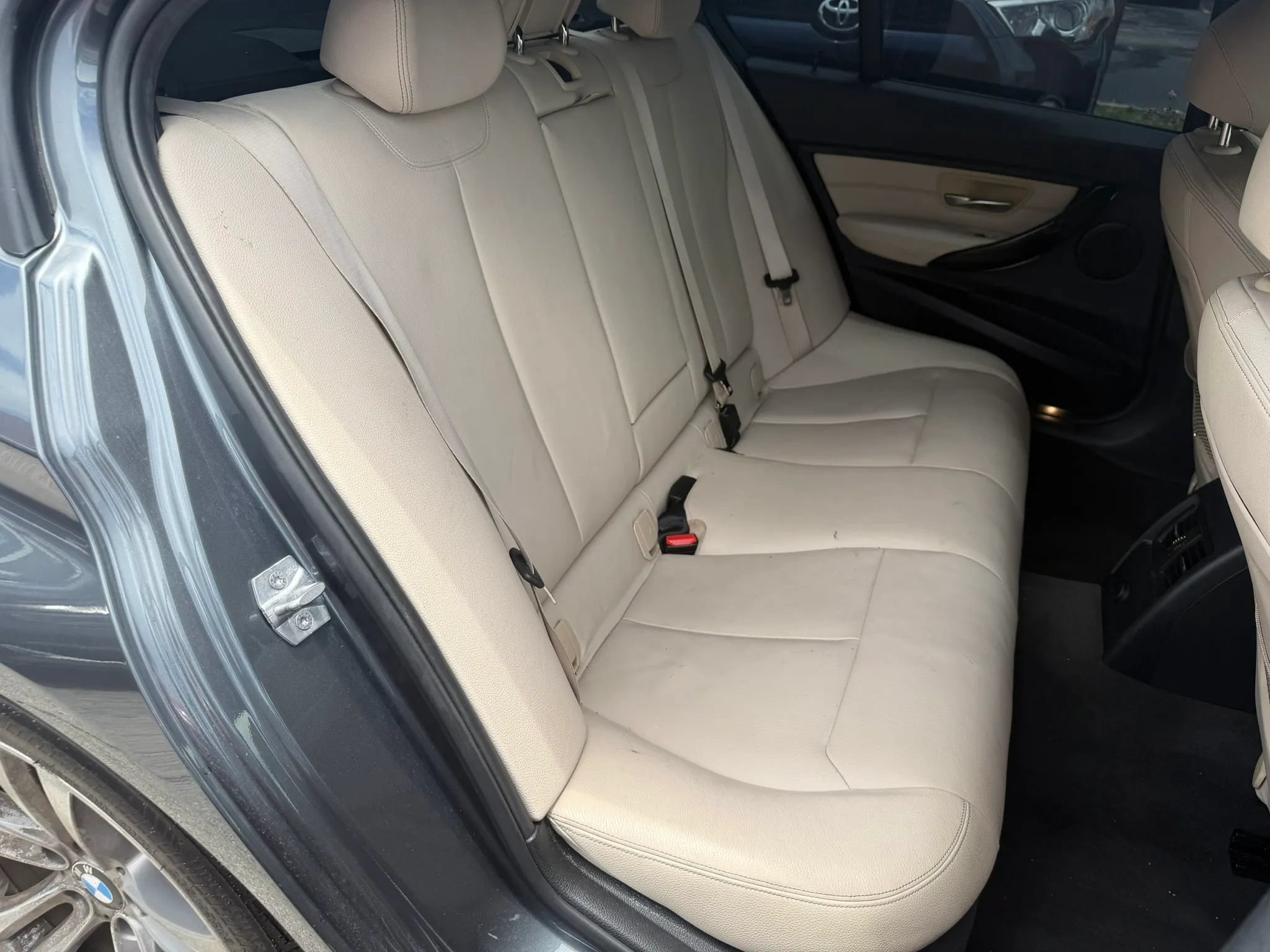 Used 2015 BMW 328i Sedan RWD image 13