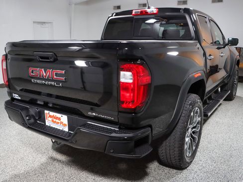Used 2023 GMC Canyon Denali AWD/4WD image 7