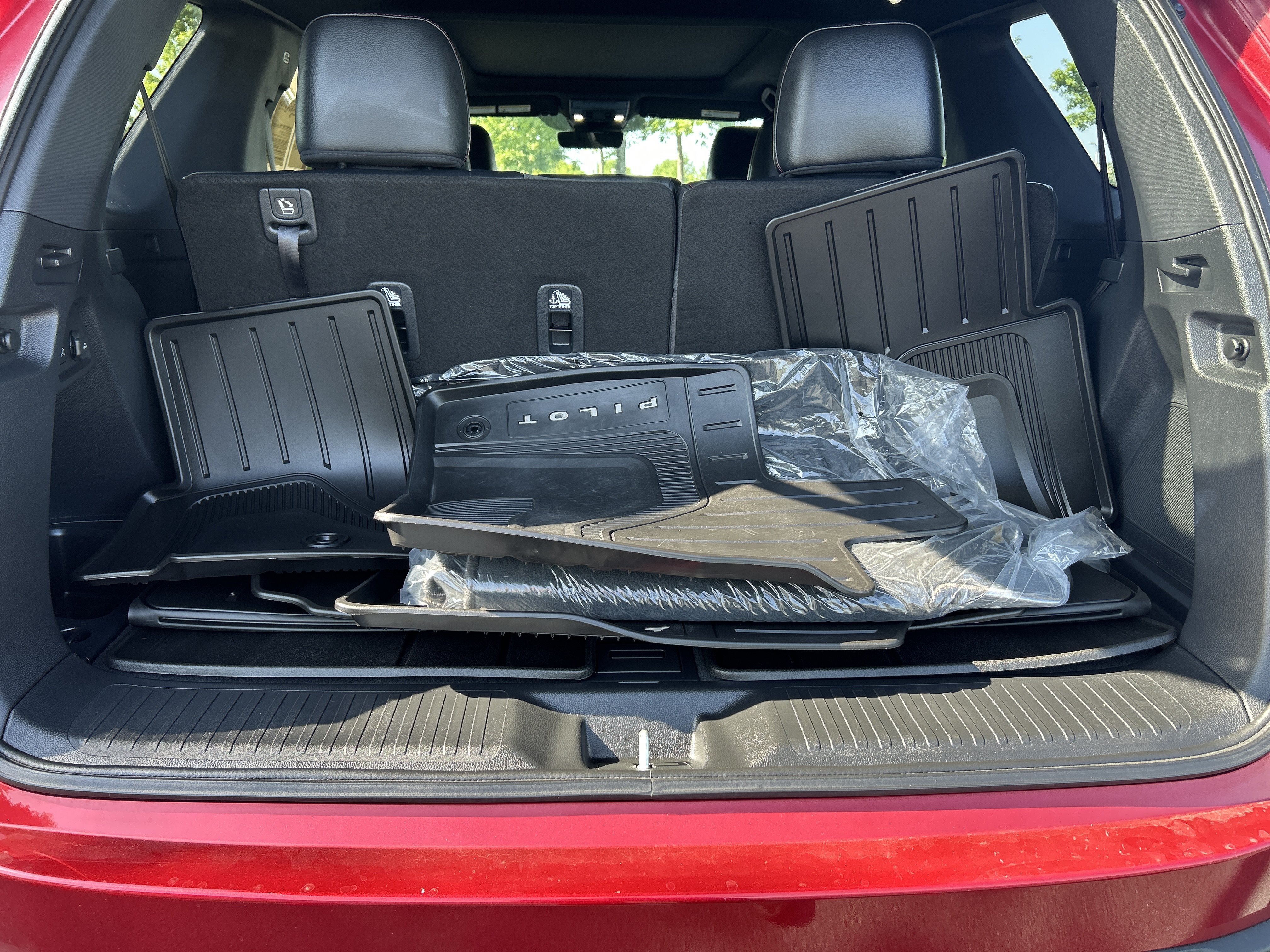 Certified 2025 Honda Pilot Black Edition image 30