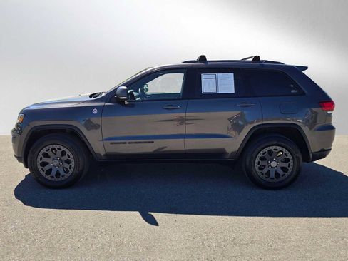 Used 2018 Jeep Grand Cherokee Trailhawk w/ Trailhawk Luxury Group AWD/4WD image 6