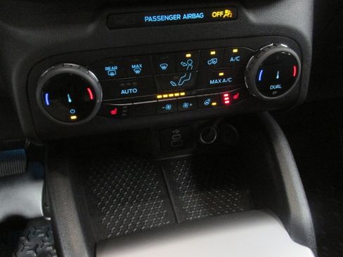 Used 2024 Ford Bronco Sport Outer Banks AWD/4WD image 39
