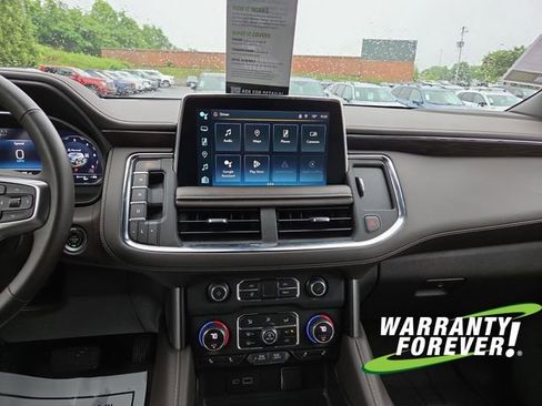 Used 2023 Chevrolet Tahoe LT w/ Luxury Package AWD/4WD image 11