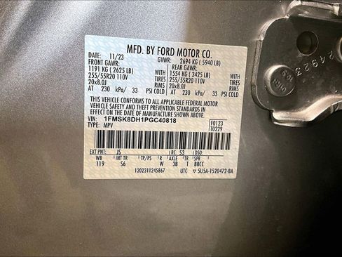 Certified 2023 Ford Explorer XLT w/ Equipment Group 202A image 33