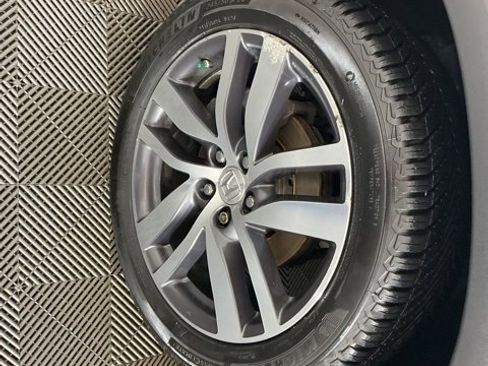 Used 2017 Honda Pilot Touring image 34