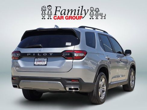 Used 2026 Honda Pilot EX-L image 4