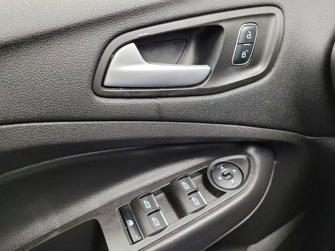 Used 2017 Ford Escape SE w/ SE Leather Comfort Package image 27