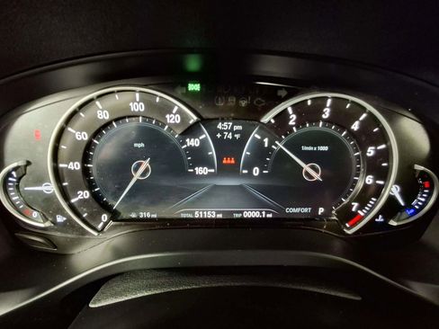 Used 2019 BMW X4 xDrive30i w/ Convenience Package image 9