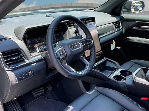 New 2026 GMC Terrain Elevation w/ Elevation Premium Package AWD/4WD image 7
