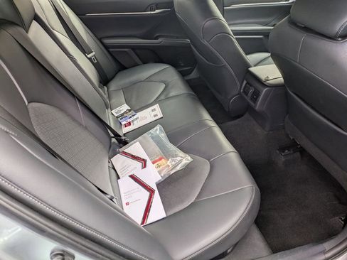 Used 2021 Toyota Camry XSE w/ Navigation Upgrade Package image 23