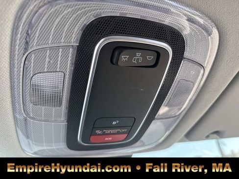 Used 2024 Hyundai Kona SEL image 26