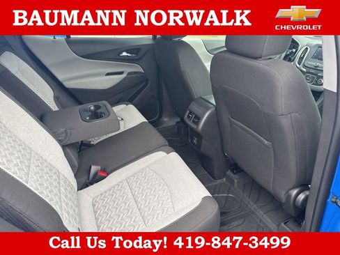 Used 2024 Chevrolet Equinox LS w/ LS Convenience Package image 27