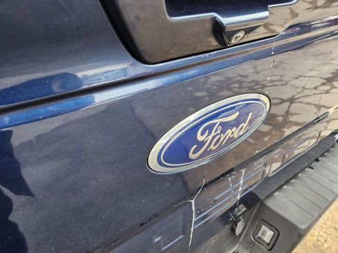 Used 2019 Ford F150 Lariat w/ Equipment Group 502A Luxury image 14