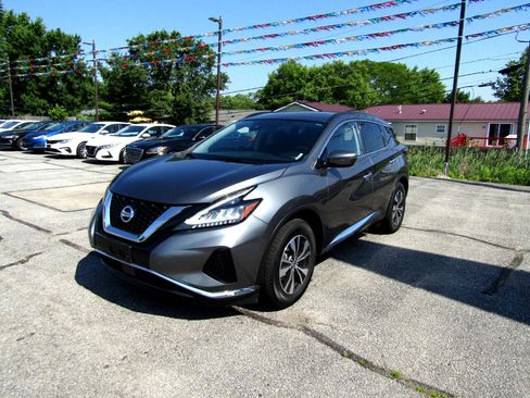 Used 2020 Nissan Murano SV image 3