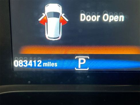 Used 2017 Honda Pilot LX image 13