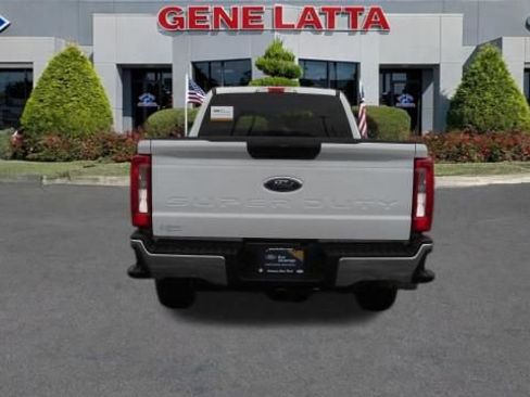 Certified 2025 Ford F250 XLT image 15