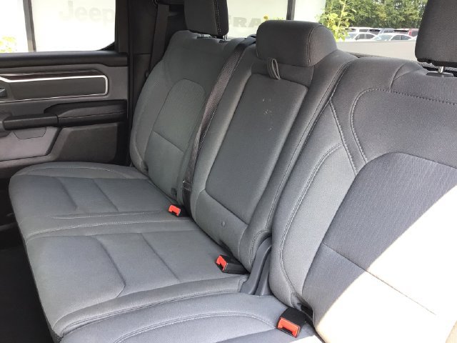 Used 2022 RAM 1500 Big Horn AWD/4WD image 39