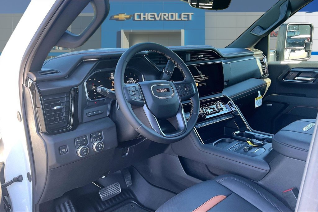 New 2026 GMC Sierra 2500 AT4 w/ AT4 Premium Plus Package AWD/4WD image 7