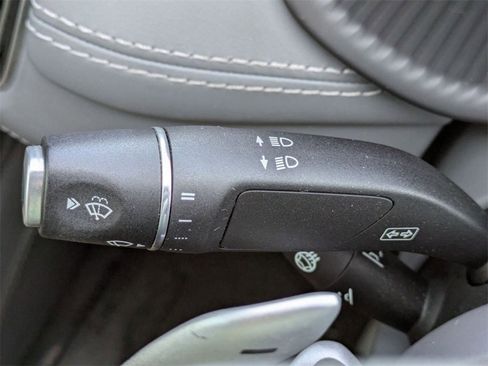 Used 2021 Aston Martin DBX Base image 22