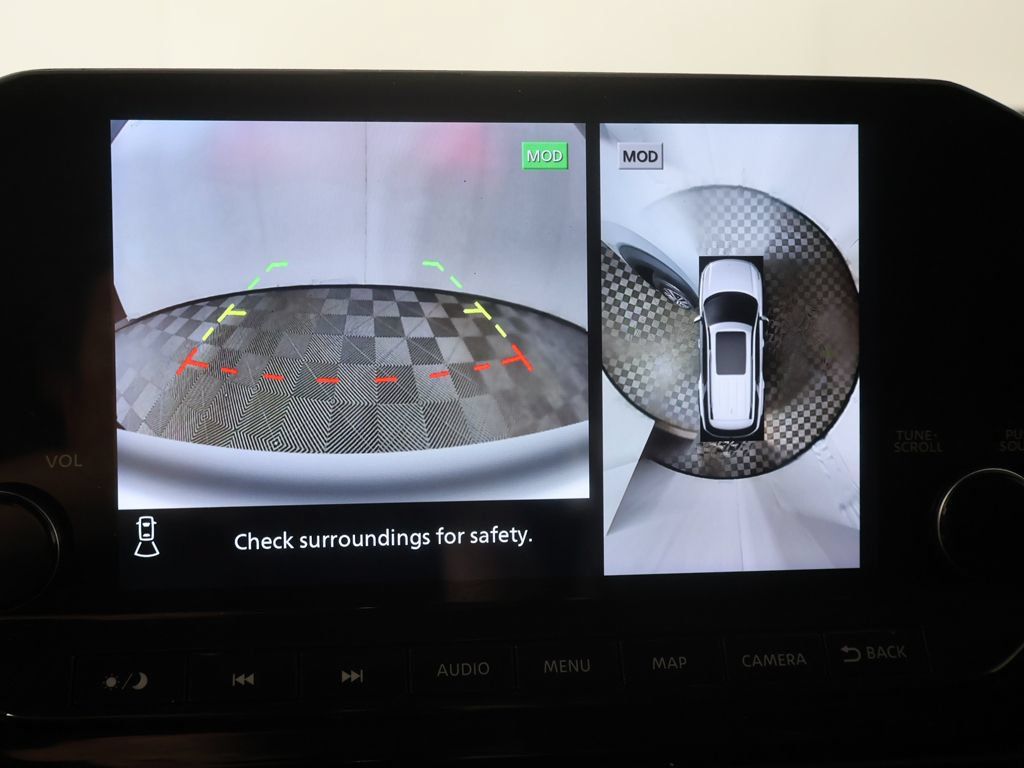 Used 2023 Nissan Pathfinder SL AWD/4WD image 45