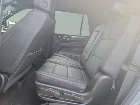 Used 2023 Chevrolet Tahoe RST w/ Luxury Package image 25