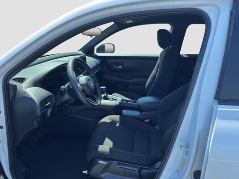 Used 2024 Honda HR-V Sport image 8