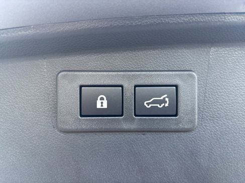 New 2025 Subaru Outback Premium image 11