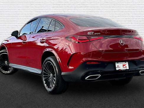 Used 2024 Mercedes-Benz GLC 300 4MATIC image 4