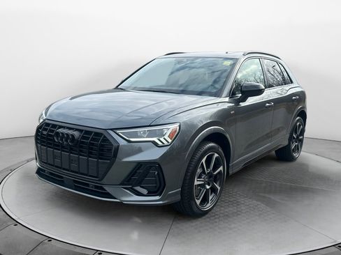 Certified 2025 Audi Q3 2.0T Premium Plus w/ Premium Plus Package image 3