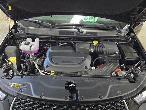 New 2026 Chrysler Pacifica Limited image 11