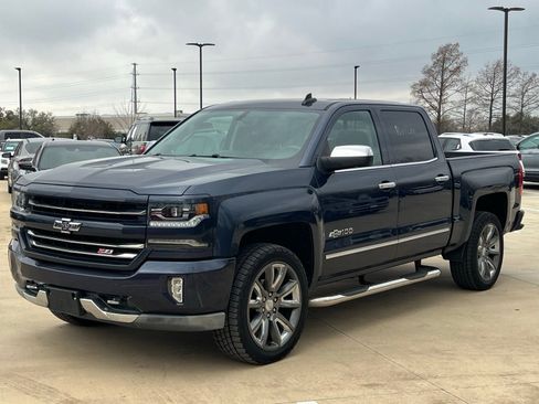Used 2018 Chevrolet Silverado 1500 LTZ Z71 w/ Centennial Edition image 5