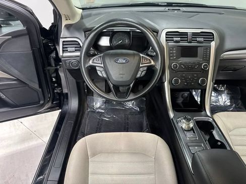 Used 2018 Ford Fusion S FWD image 13