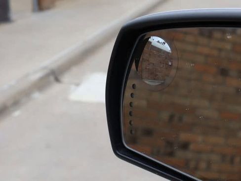 Used 2018 GMC Sierra 1500 SLT w/ Texas SLT Premium Package AWD/4WD image 22