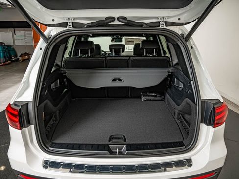 New 2026 Mercedes-Benz GLB 250 4MATIC image 35