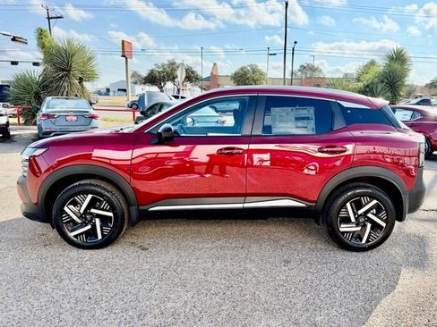 New 2026 Nissan Kicks SV FWD image 4