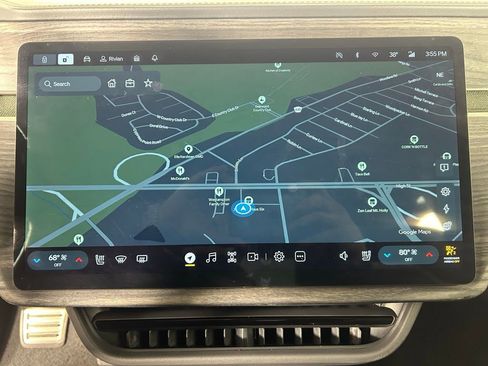 Used 2023 Rivian R1T Adventure image 22