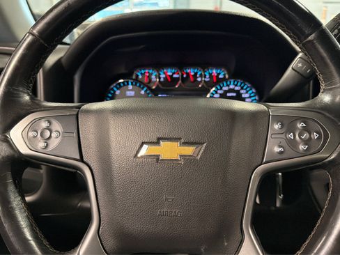 Used 2018 Chevrolet Silverado 1500 LT w/ All Star Edition AWD/4WD image 22
