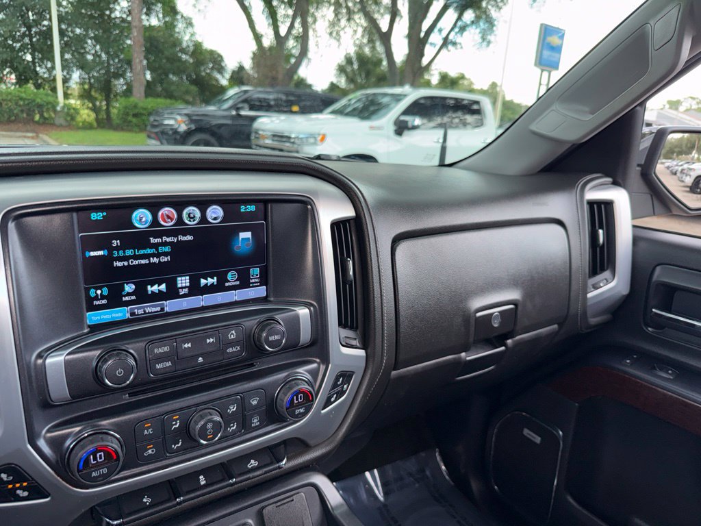 Used 2017 GMC Sierra 1500 SLT w/ SLT Premium Package RWD image 41