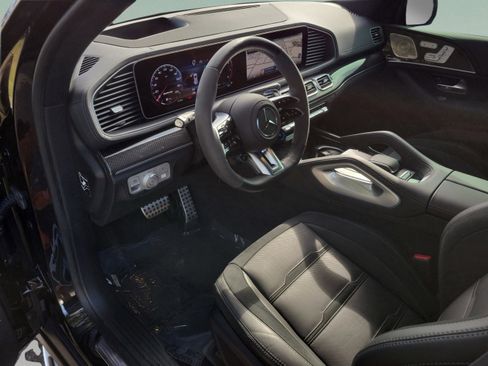 Certified 2024 Mercedes-Benz GLS 63 AMG 4MATIC image 27