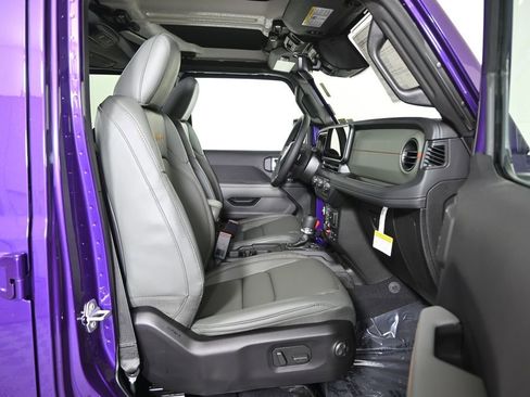 New 2026 Jeep Gladiator Mojave AWD/4WD image 15