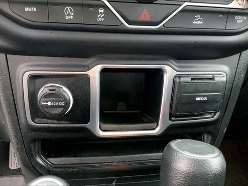 Used 2023 Jeep Wrangler Sport image 25