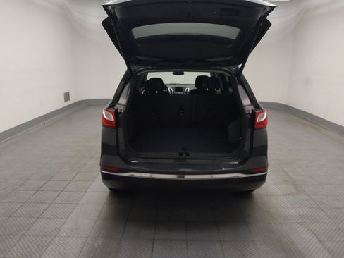 Used 2019 Chevrolet Equinox LT w/ Driver Convenience Package FWD image 29